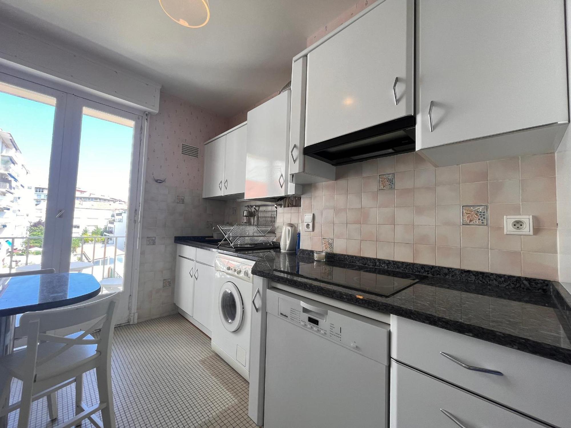 Appartement Lumineux, Proche Plage, Balcon, Parking, Wifi - Fr-1-239-962 Saint-Jean-de-Luz Ngoại thất bức ảnh